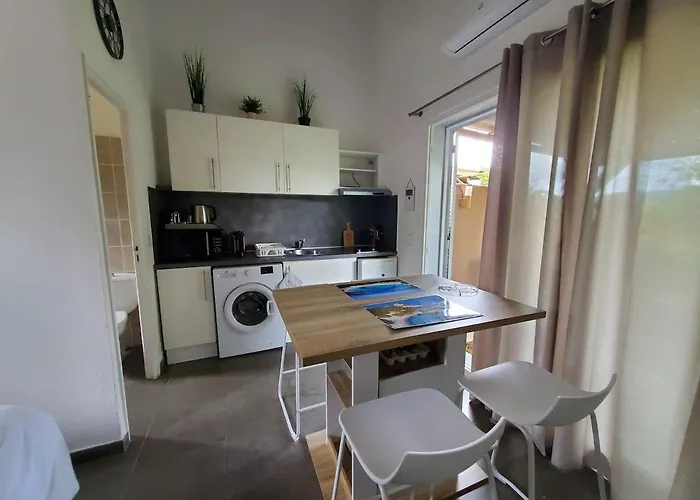 Apartment Mini 200 Metres De La De Santa Guilia Porto-Vecchio (Corsica)